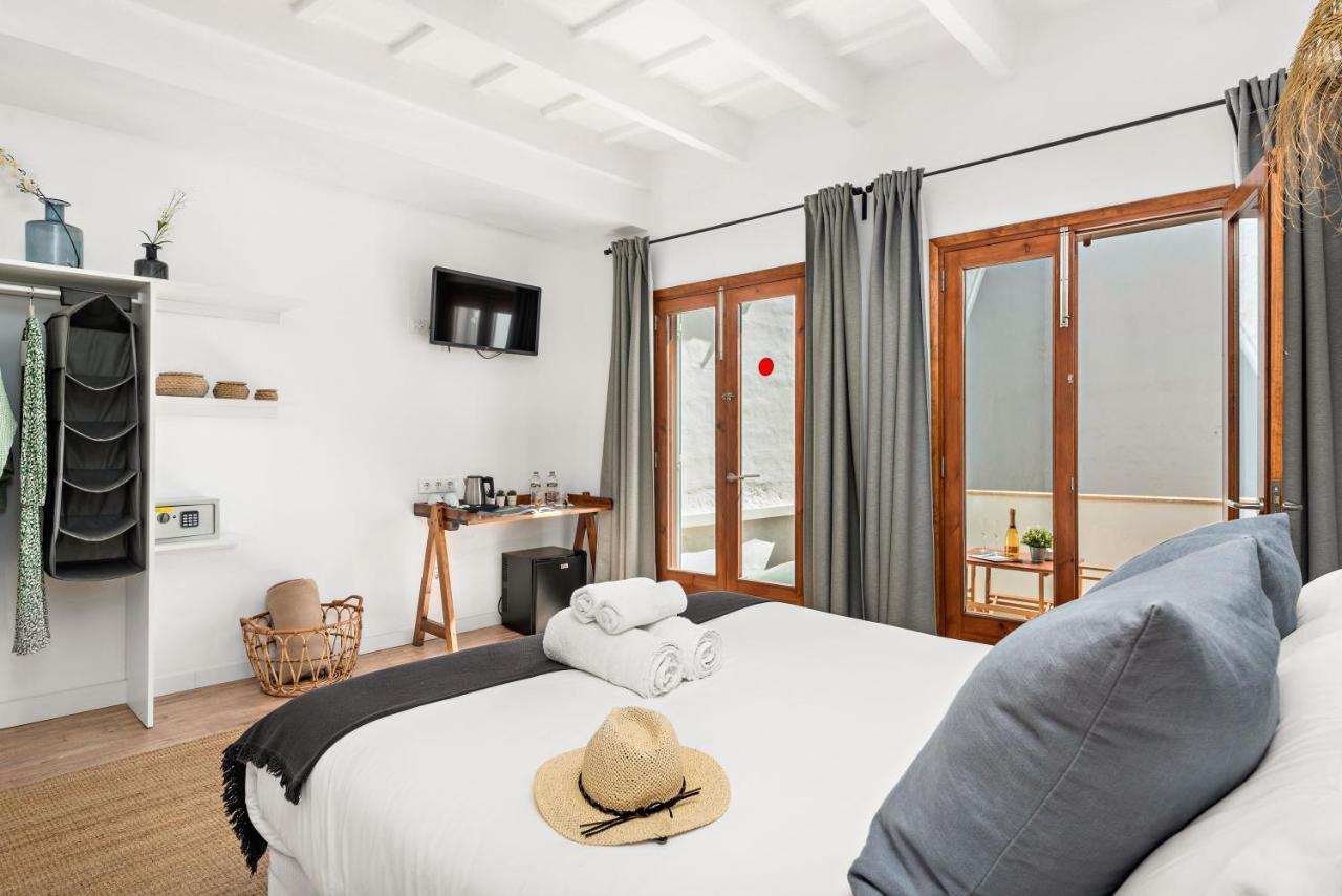 Hotel Boutique Ses 5 Claus Ciutadella  Ngoại thất bức ảnh