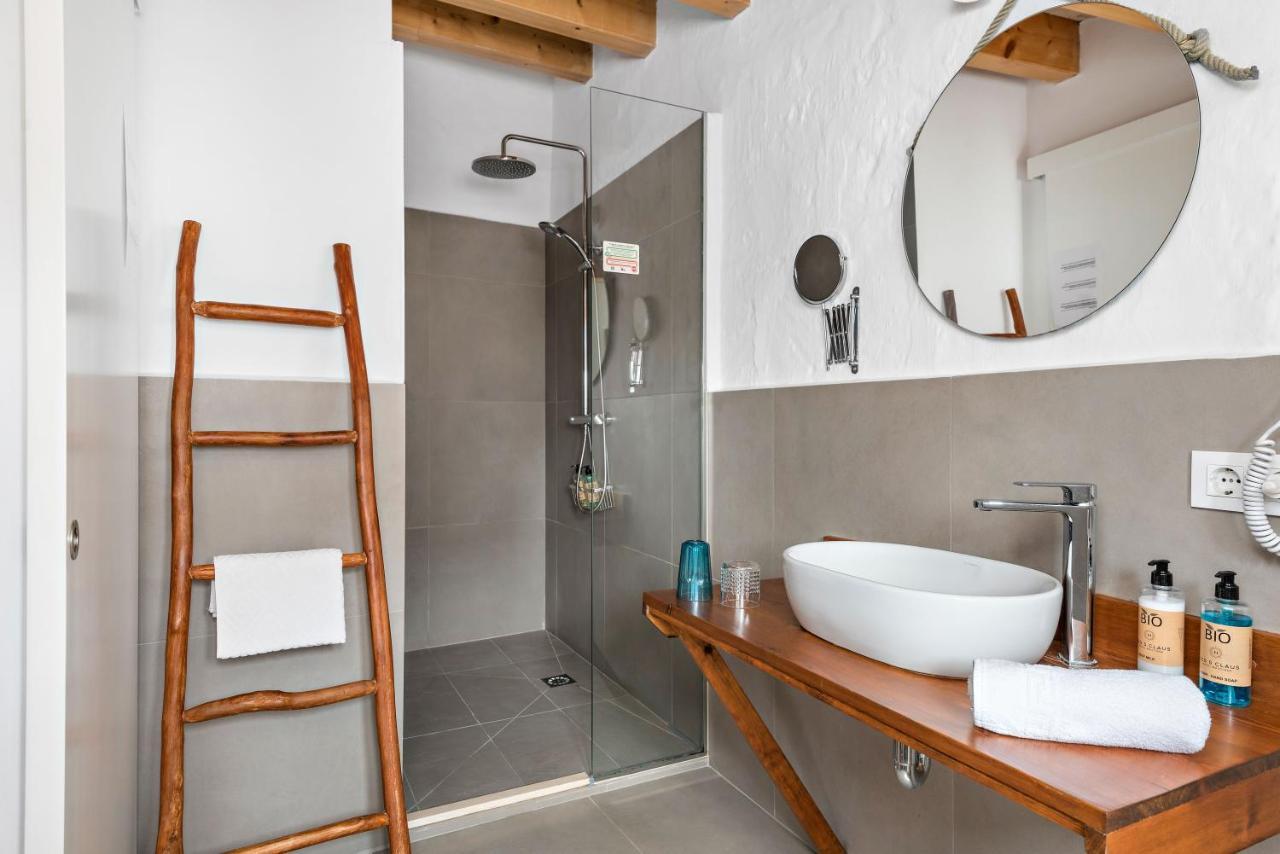 Hotel Boutique Ses 5 Claus Ciutadella  Ngoại thất bức ảnh